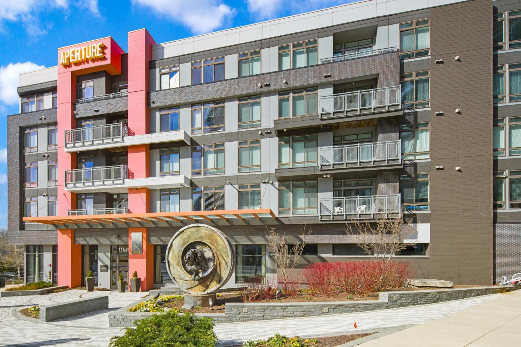 Global Luxury Suites At Reston Eksteriør billede