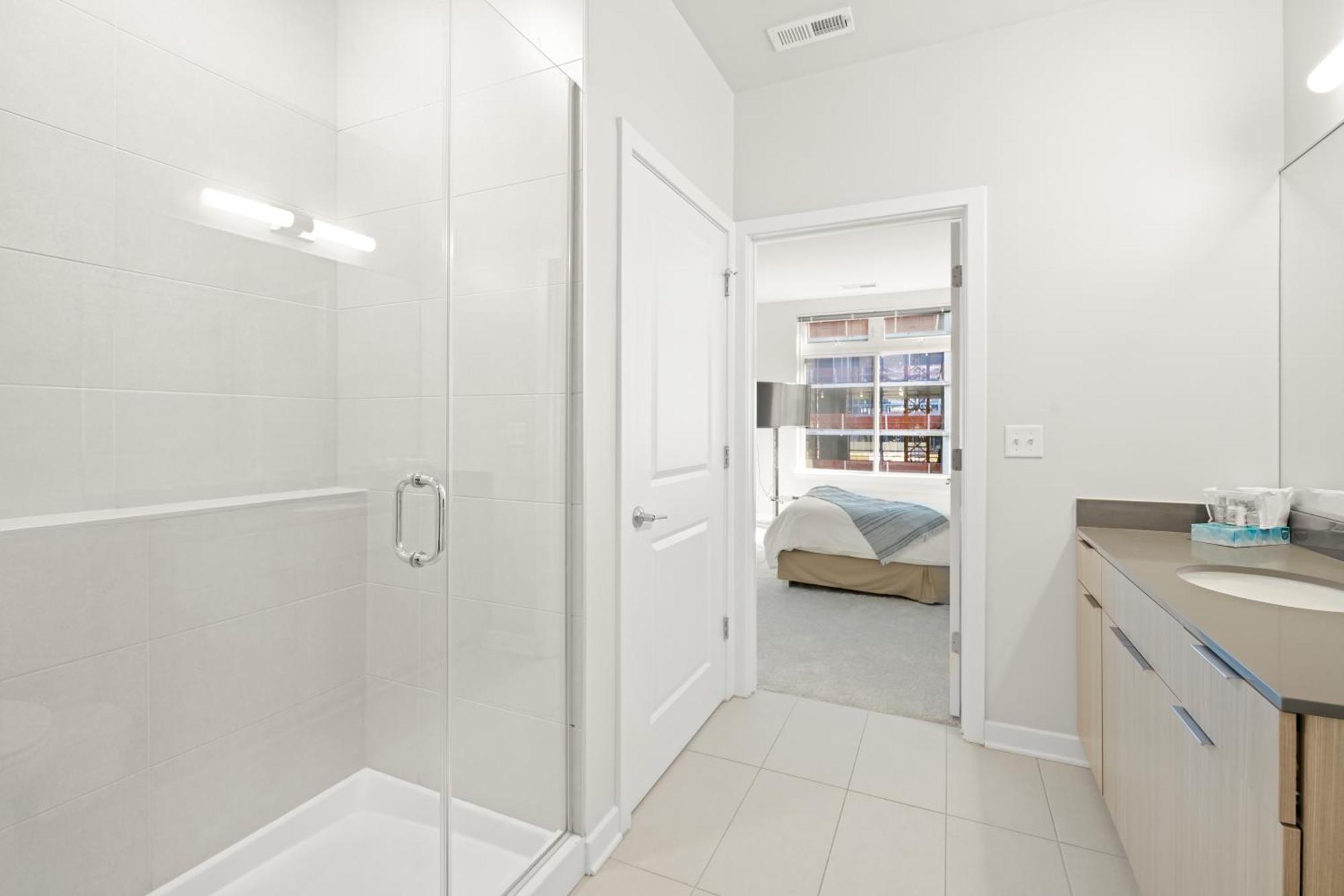 Global Luxury Suites At Reston Eksteriør billede