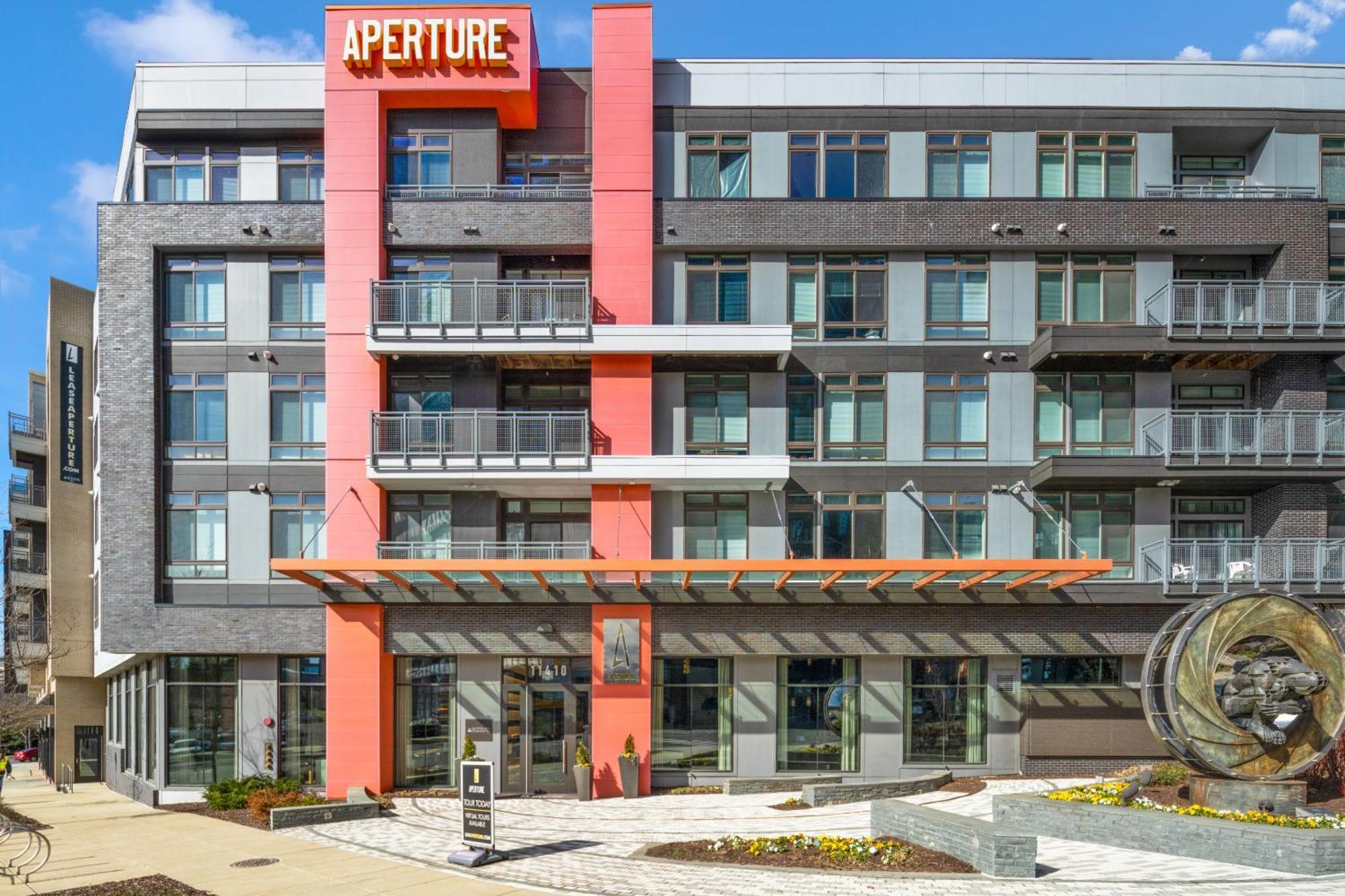 Global Luxury Suites At Reston Eksteriør billede