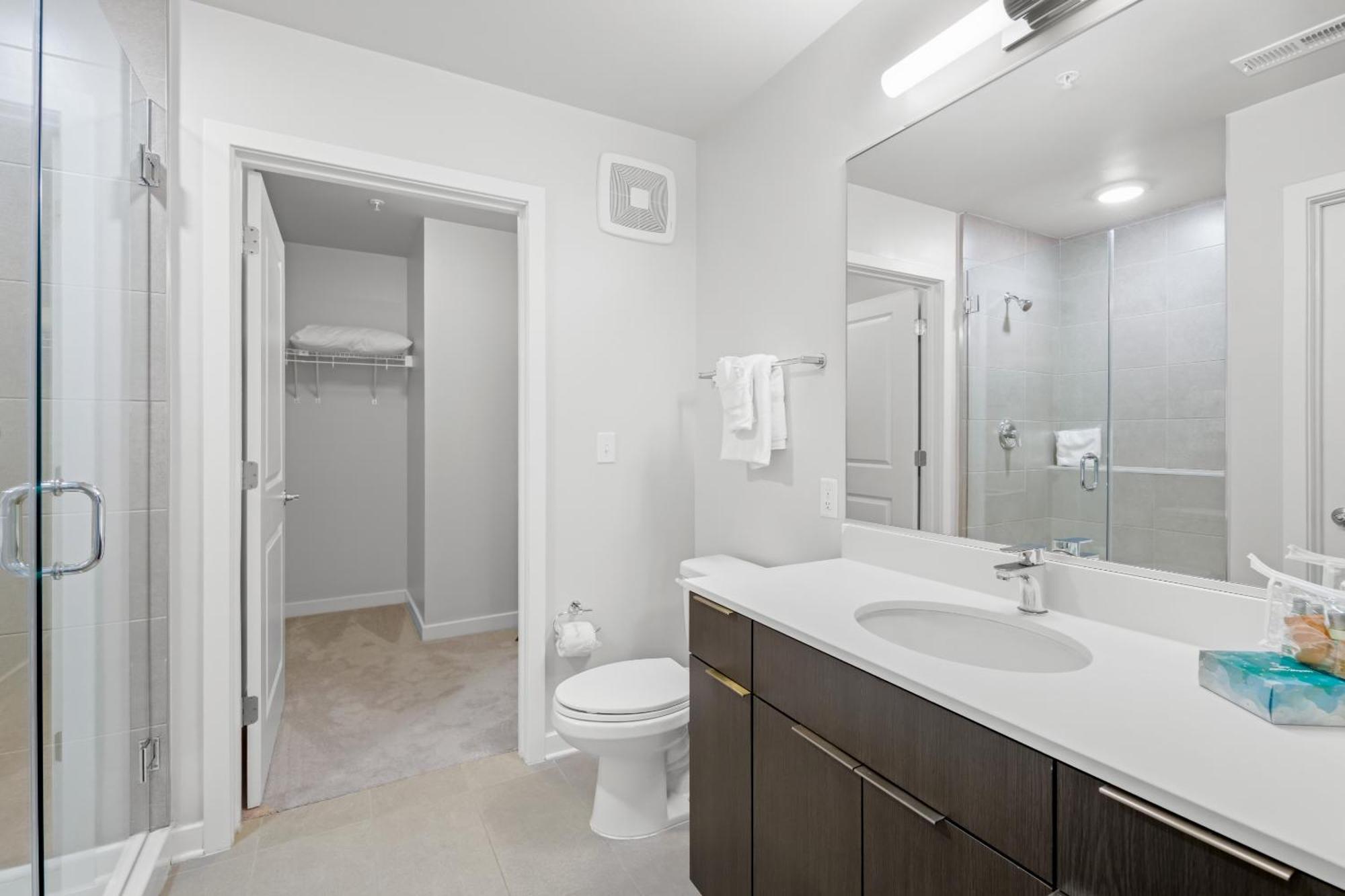 Global Luxury Suites At Reston Eksteriør billede