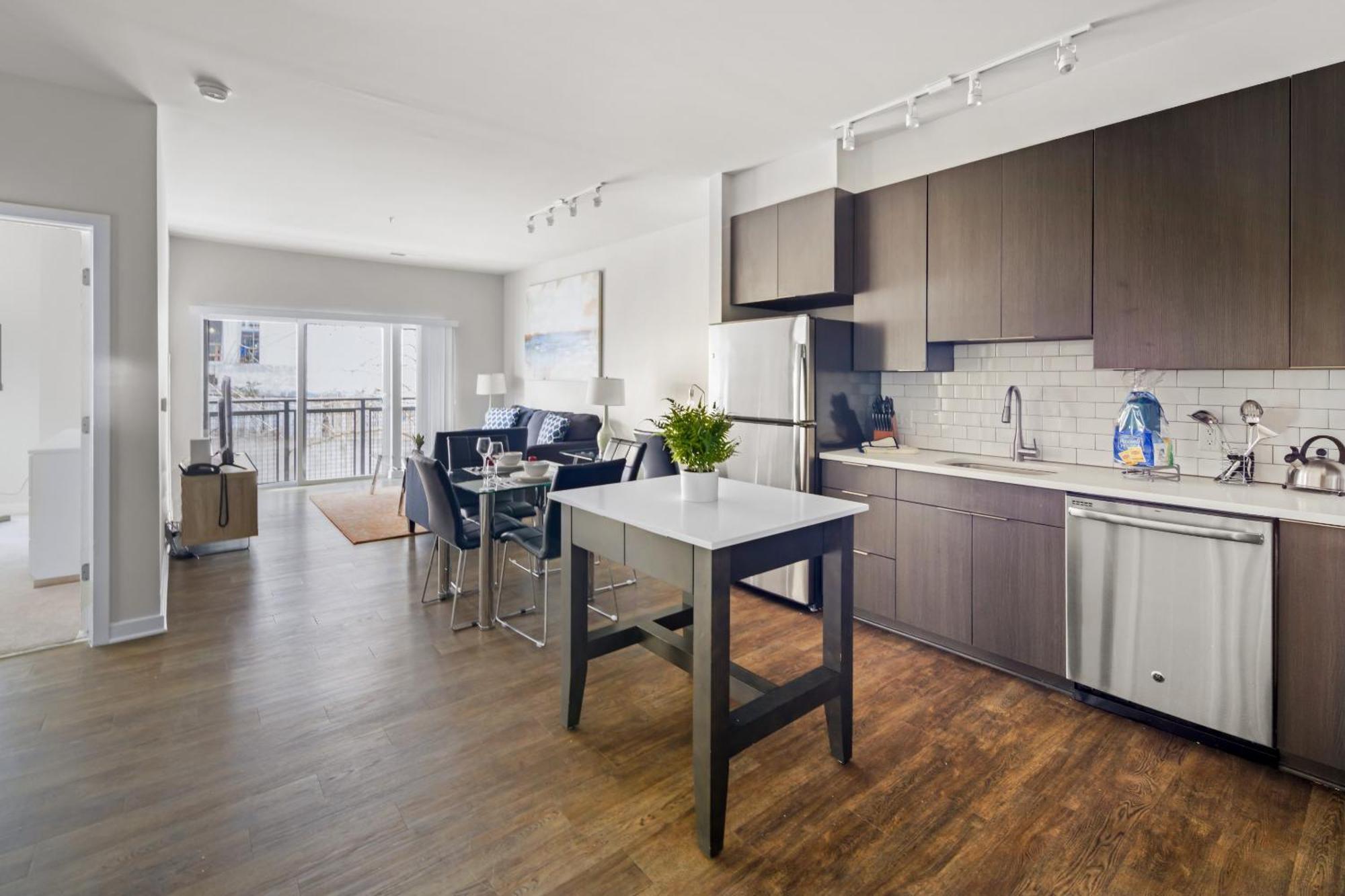 Global Luxury Suites At Reston Eksteriør billede